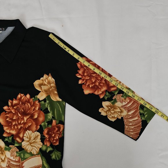 ModeLia Women's Floral Print Button Front 3/4 Sleeve Shirt Size Medium - Picture 6 of 10